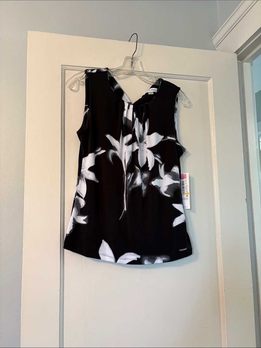 Calvin Klein Black and White Floral Sleeveless Blouse